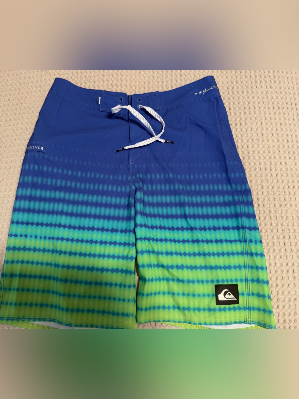 Quiksilver Men's Swim Shorts - Teal & Blue Geometric